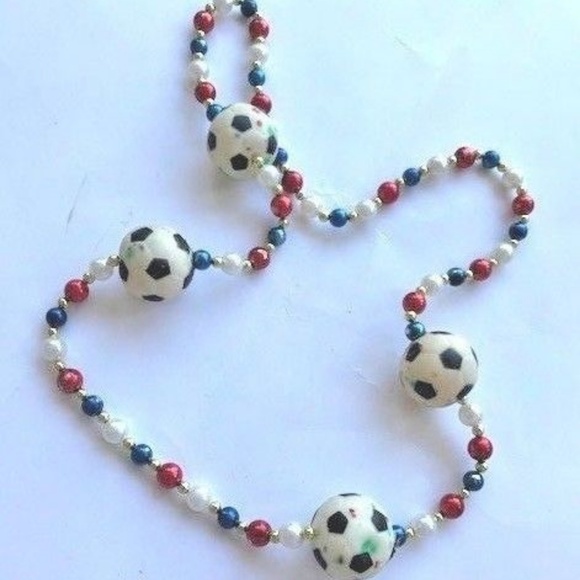 Soccer Balls Necklace St Patrick’s Patriotic day - Picture 4 of 4